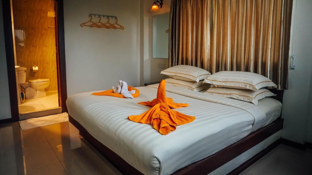 Hotel 63 Янгон Екстер'єр фото