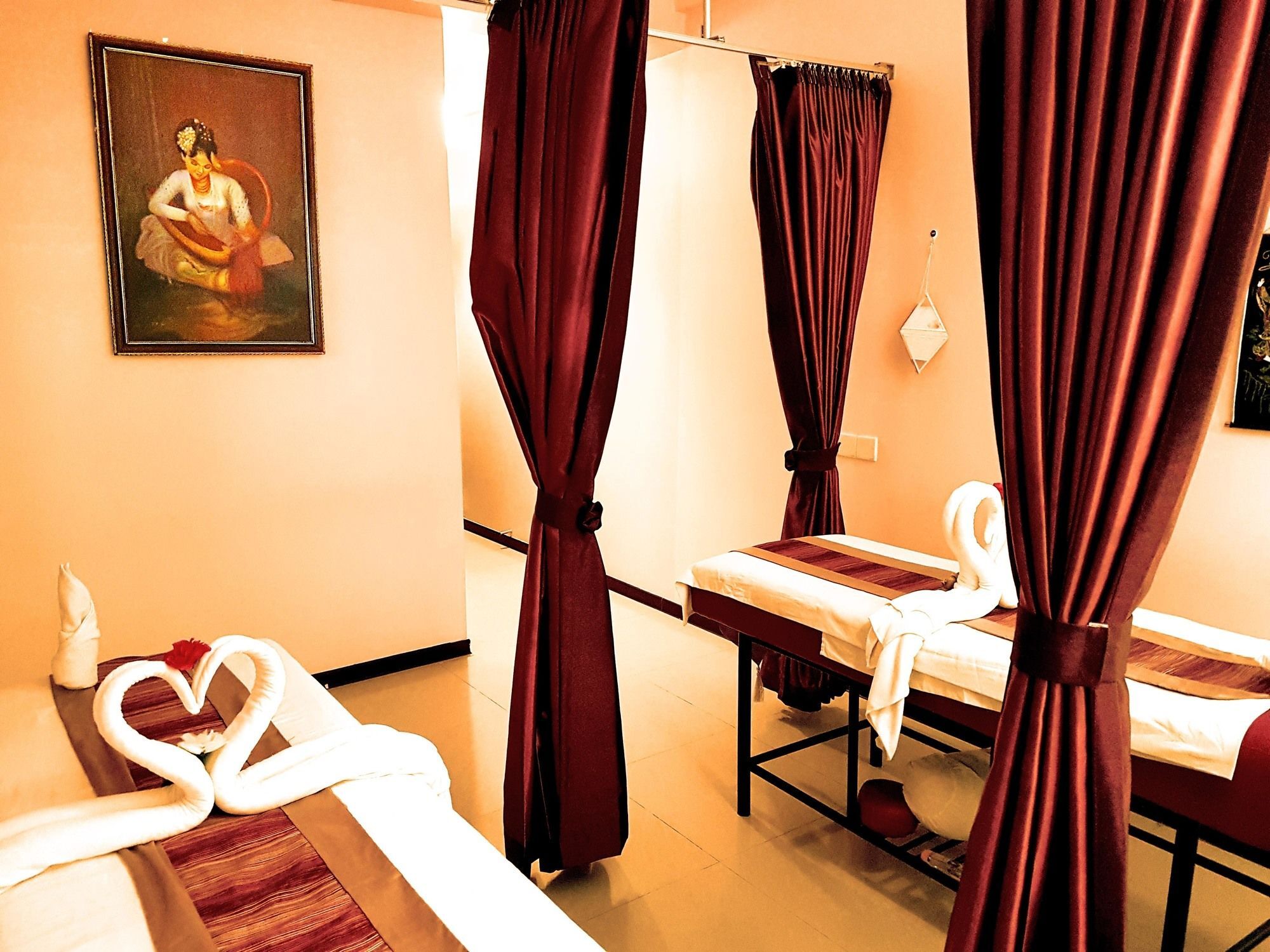 Hotel 63 Янгон Екстер'єр фото